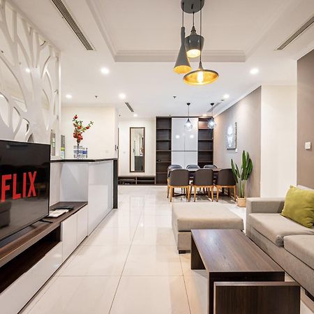 Luxury Apartment At Vinhomes Central Park Ho Chi Minh City Exterior photo