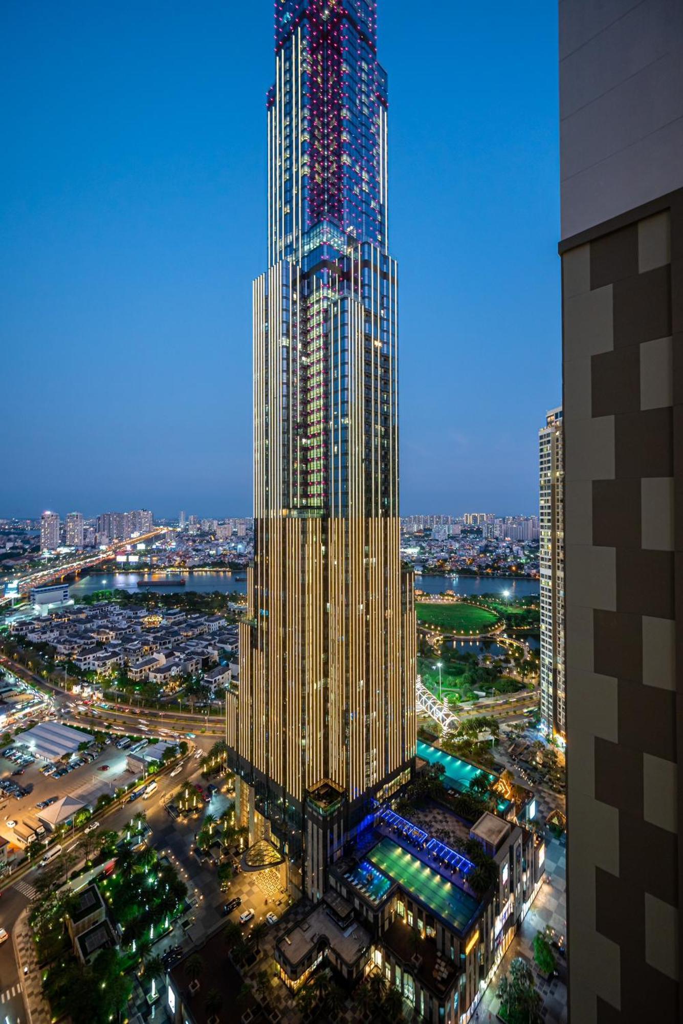 Luxury Apartment At Vinhomes Central Park Ho Chi Minh City Exterior photo