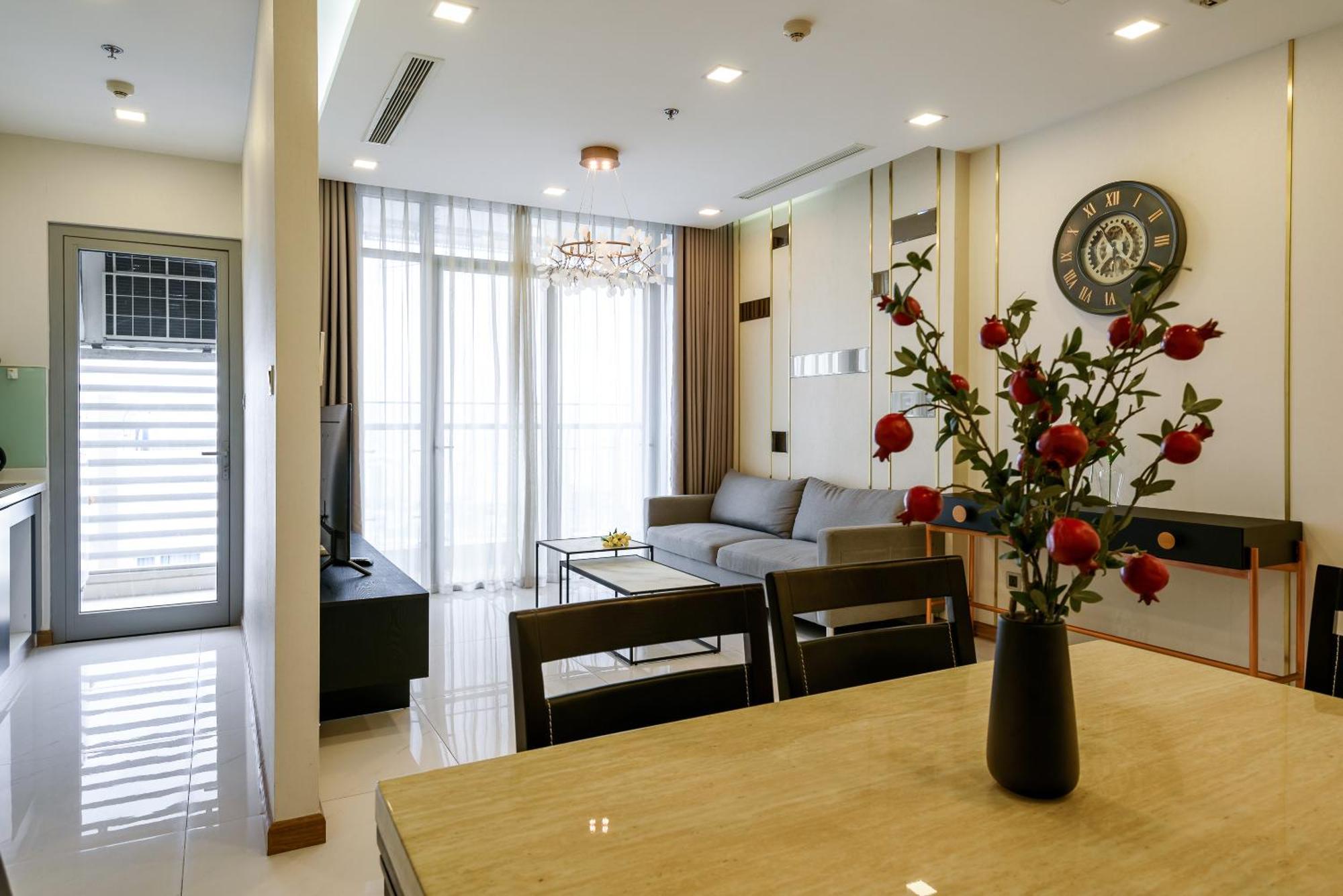 Luxury Apartment At Vinhomes Central Park Ho Chi Minh City Exterior photo