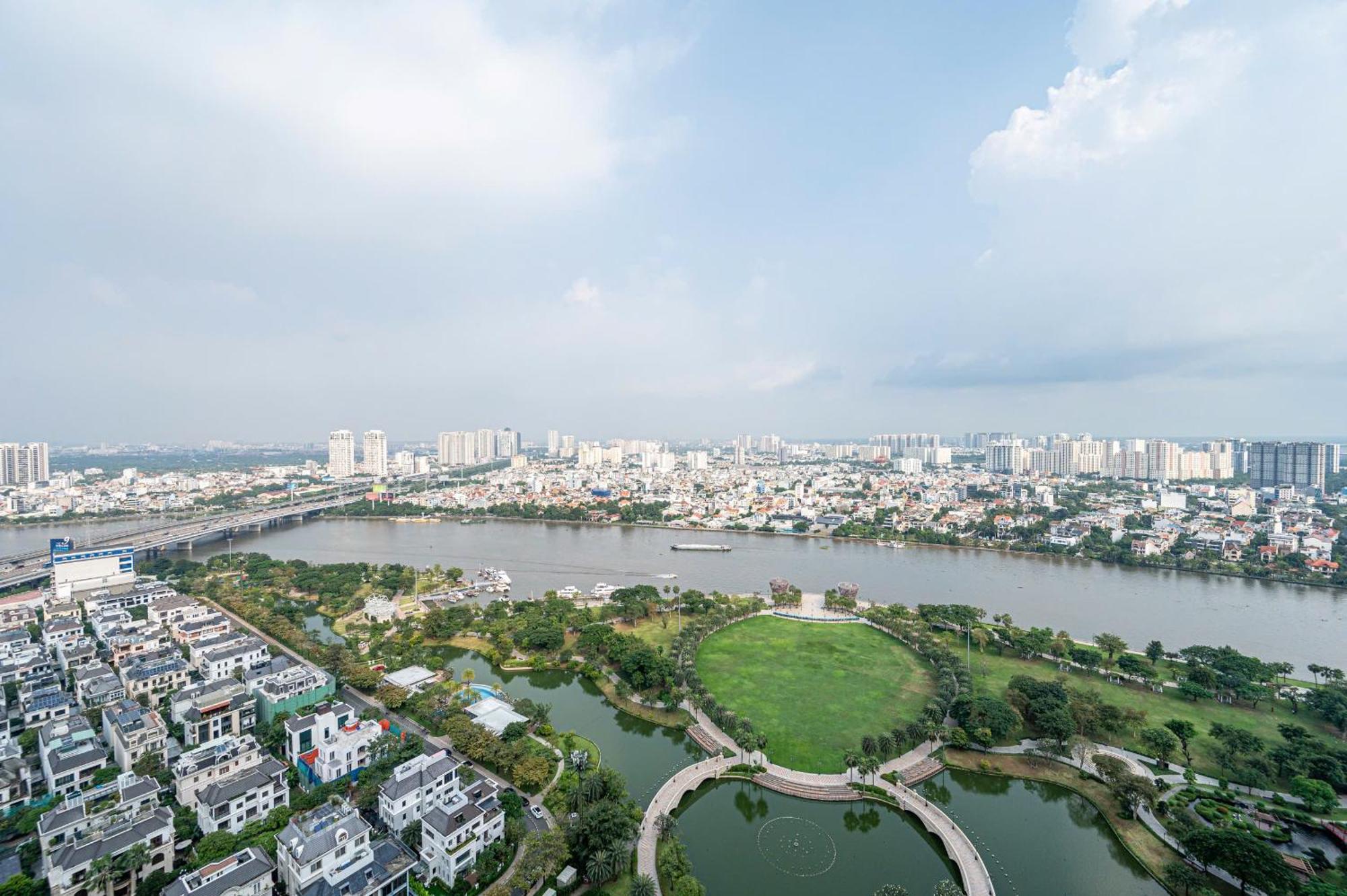 Luxury Apartment At Vinhomes Central Park Ho Chi Minh City Exterior photo